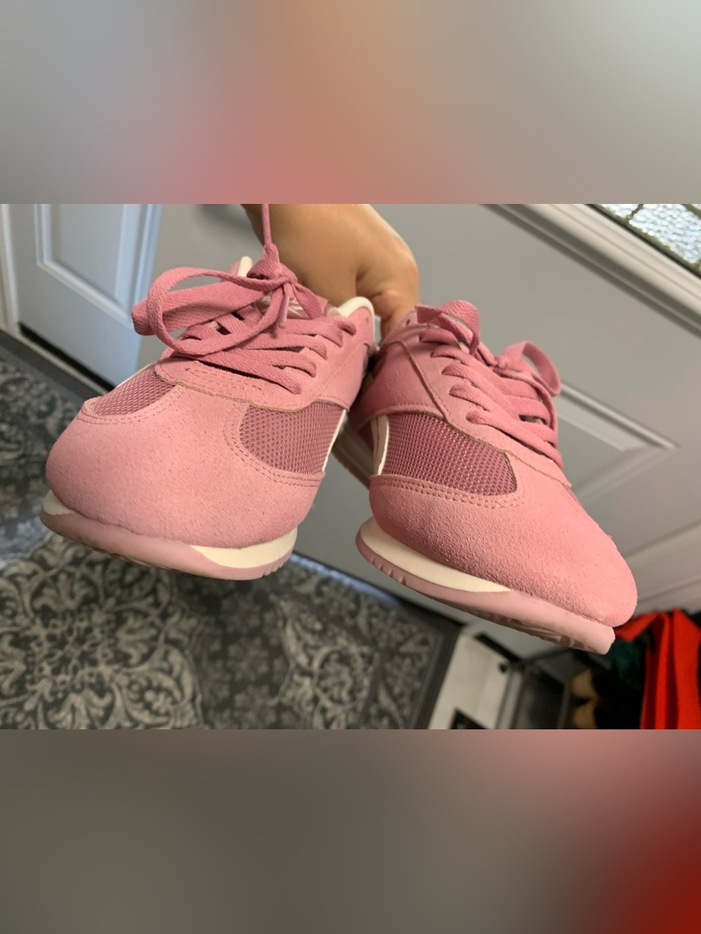 Pink Reebok Sneakers - Size 9 - Picture 5 of 10